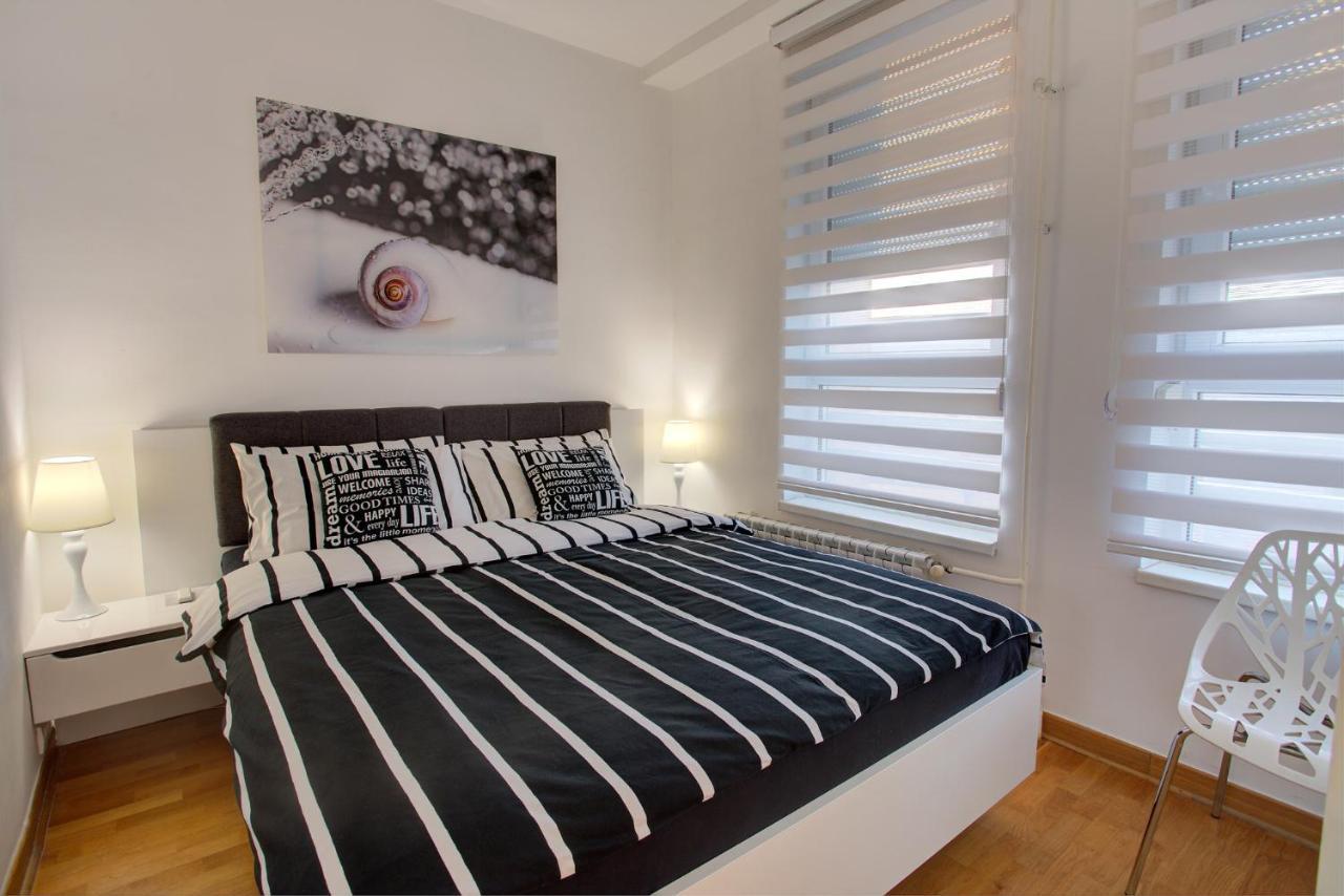 Belville Luxury Apartment เบลเกรด ภายนอก รูปภาพ